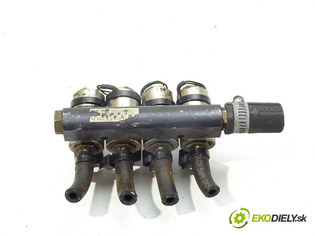 . .    A  vstřikovače do plynového pedálu LPG MAGIC 67R-010738