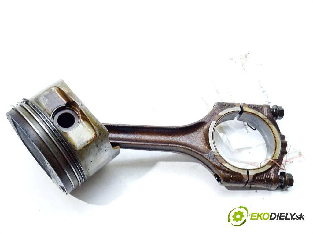 Audi A8 D2    S8 LIFT SEDAN 4D 4.2B 360KM 94-02  PIEST: ojnica AVP (Piesty)