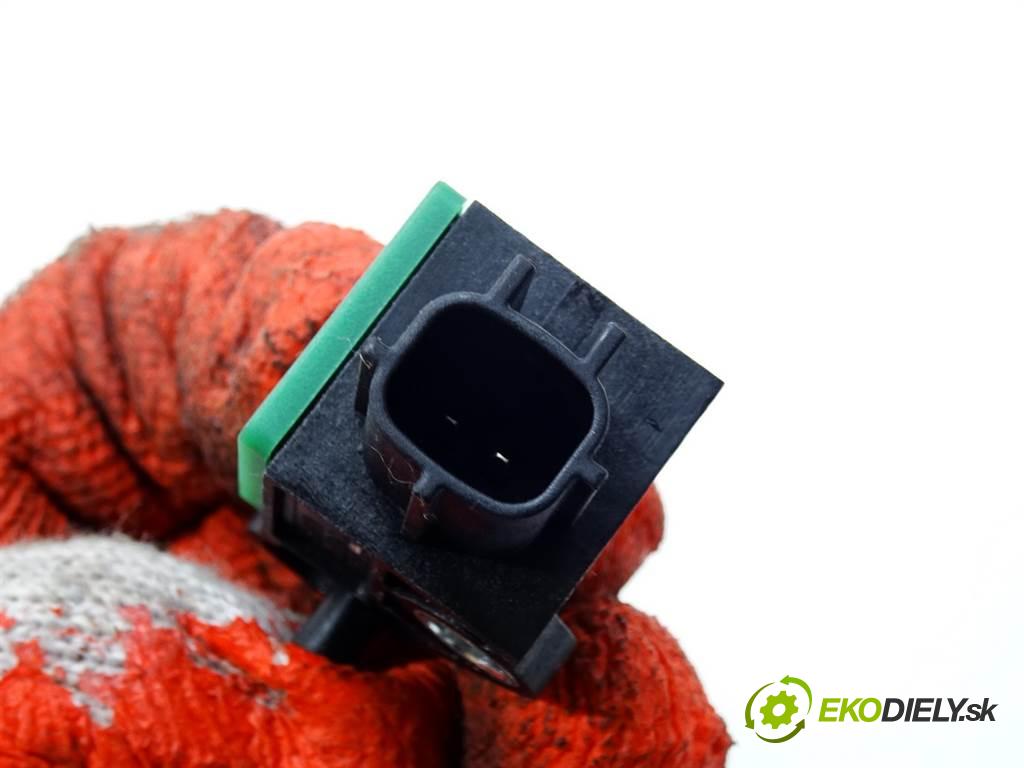 Volkswagen Tiguan I  2009 103 kW 2.0TDI 4MOTION 140KM 07-11 2000 Snímač nárazu 5N0959351B (Snímače nárazu)