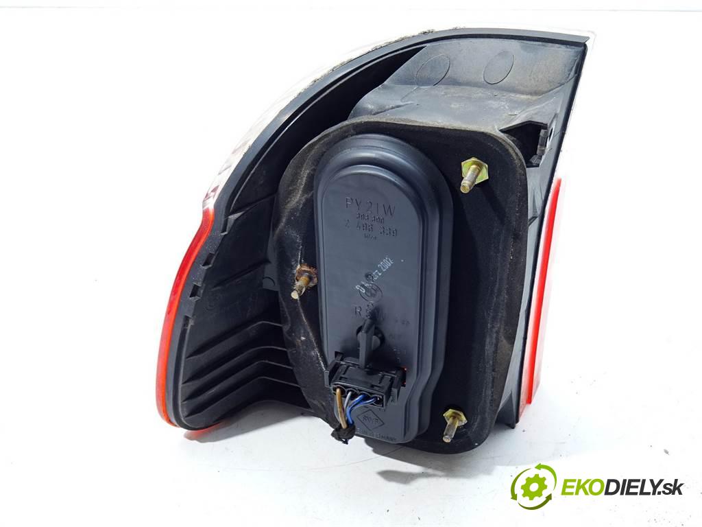 BMW 5 E39  2003 170 kW LIFT KOMBI 5D 3.0B 231KM 96-04 3000 Svetlo zad pravá 6902532 (Ostatné)