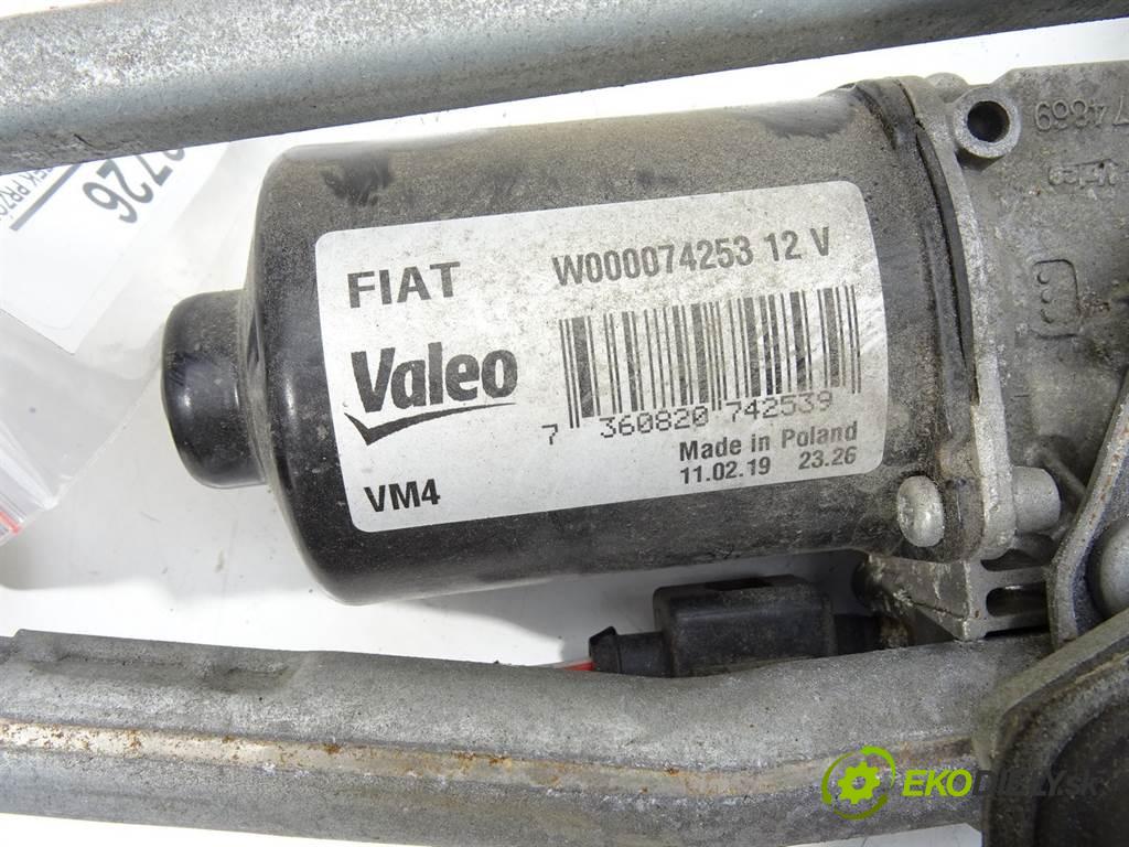 Fiat Tipo II  2019 69KW SEDAN 4D 1.4B 95KM 15- 1368 Mechanizmus stieračov predný W000074253 (Motorčeky stieračov predné)