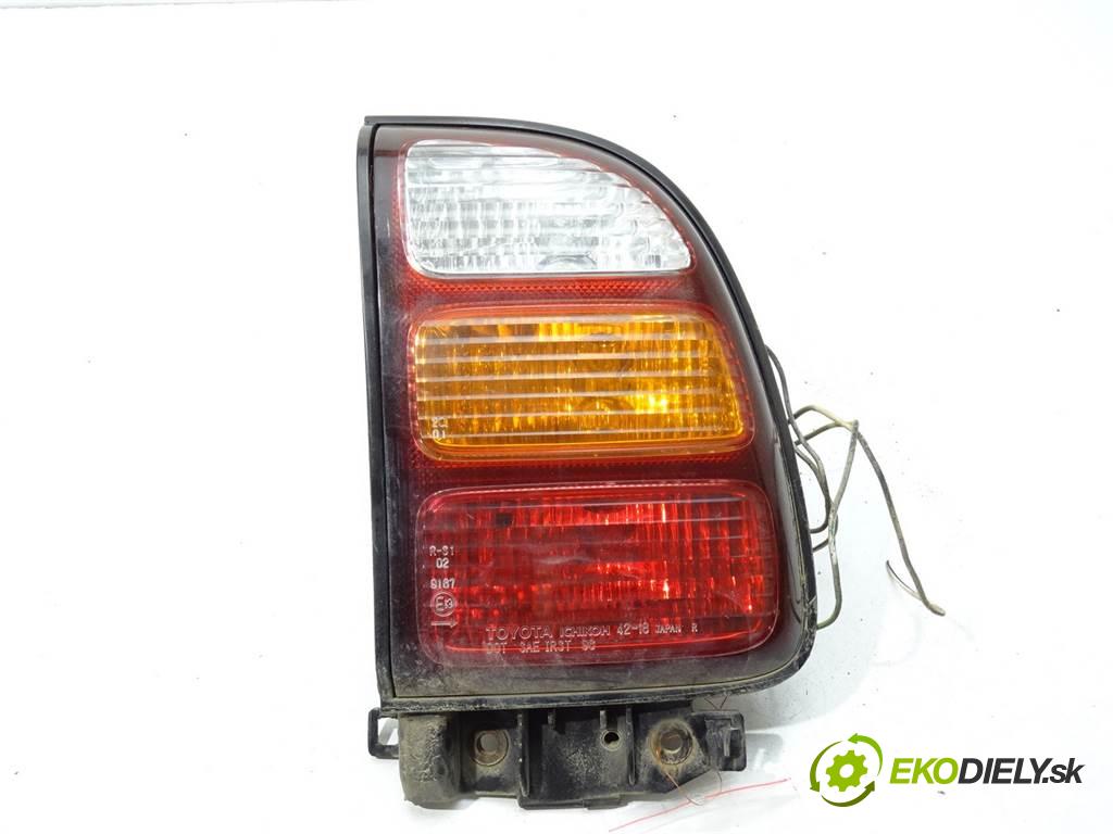 Toyota RAV4  1995 96 kW 2.0B 129KM 94-00 2000 Svetlo zad pravá  (Ostatné)