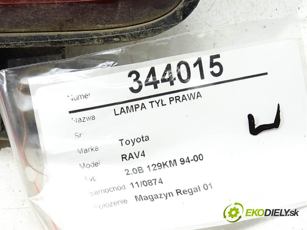 Toyota RAV4  1995 96 kW 2.0B 129KM 94-00 2000 Svetlo zad pravá  (Ostatné)