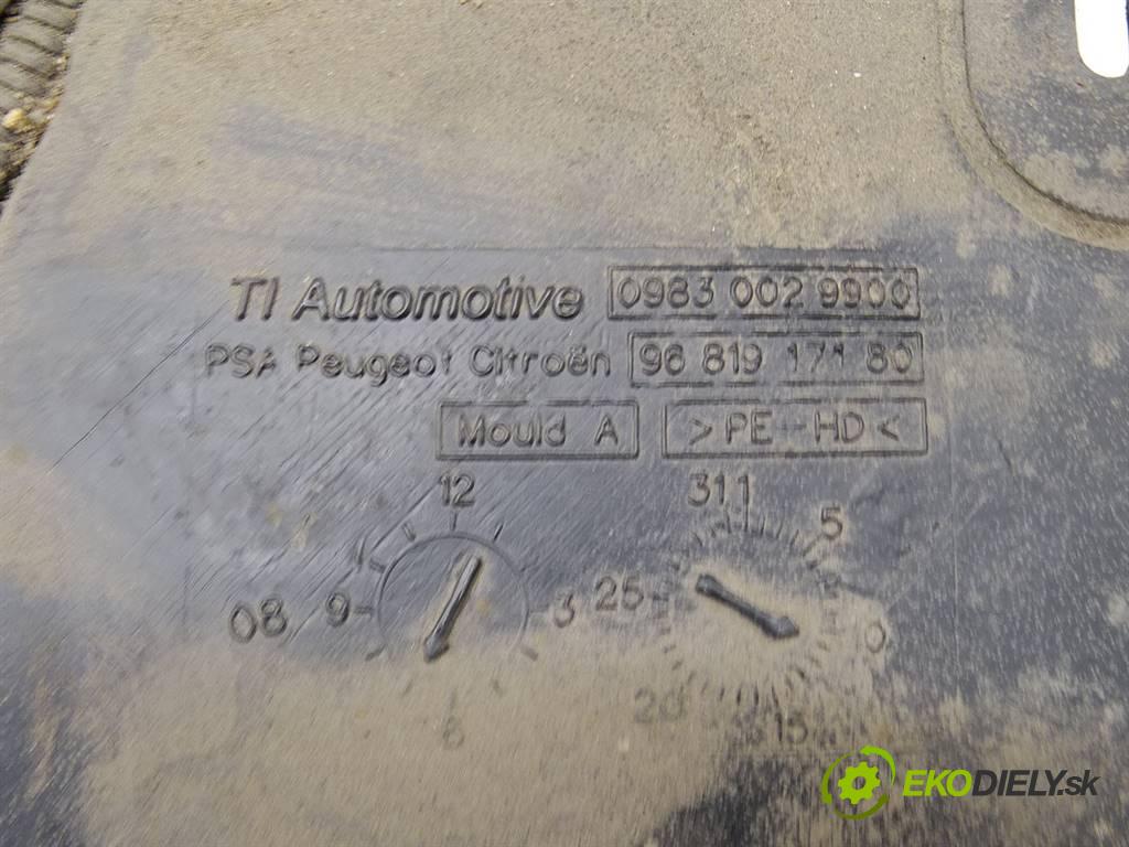 Peugeot 407 SW    KOMBI 5D 2.0HDI 136KM 04-11  nádržka DPF FAP 9681917180 (Ostatní)