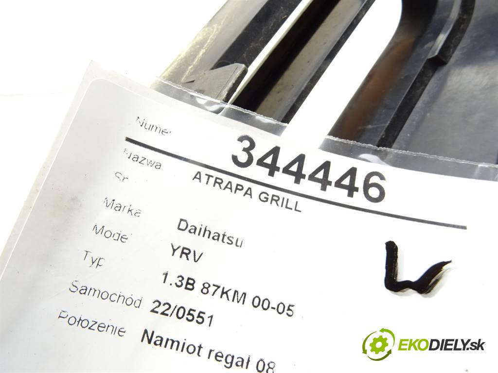 Daihatsu YRV  2001 64 kW 1.3B 87KM 00-05 1300 mřížka maska  (Mřížky (masky) chladičů)