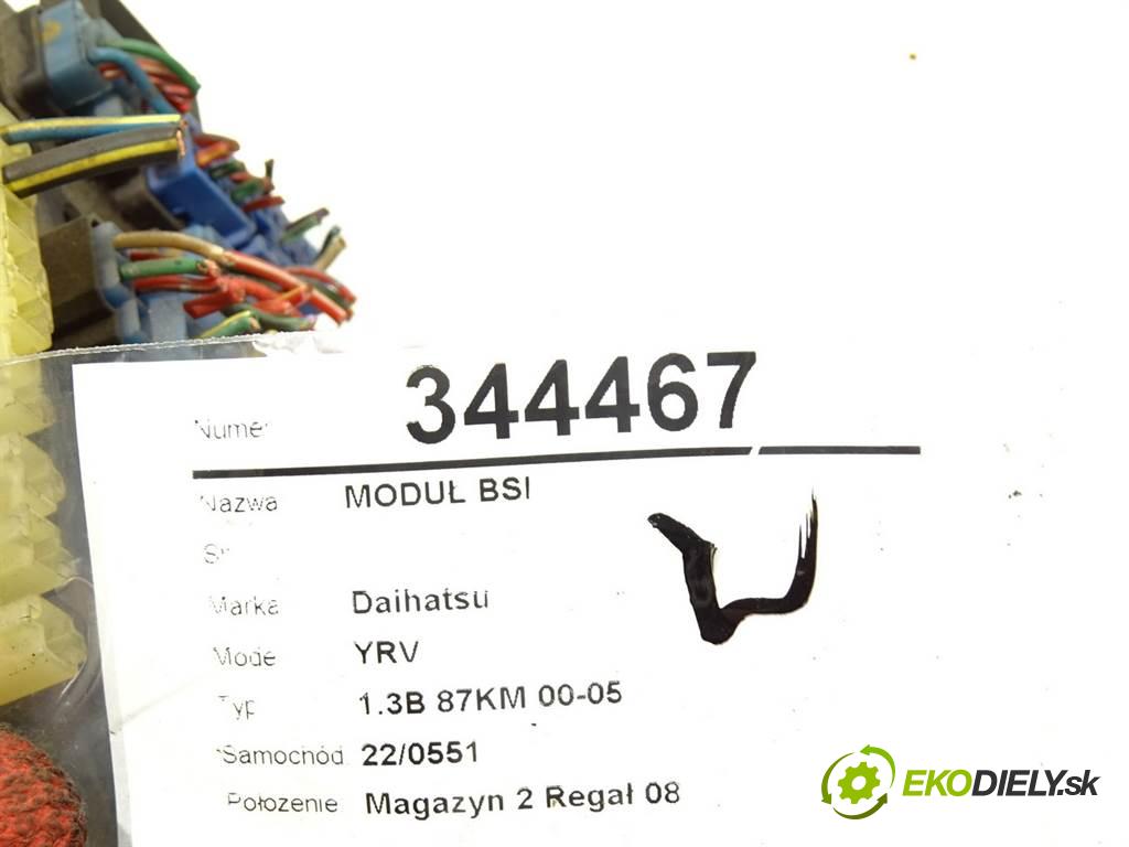 Daihatsu YRV  2001 64 kW 1.3B 87KM 00-05 1300 modul BSI  (Pojistkové skříňky)