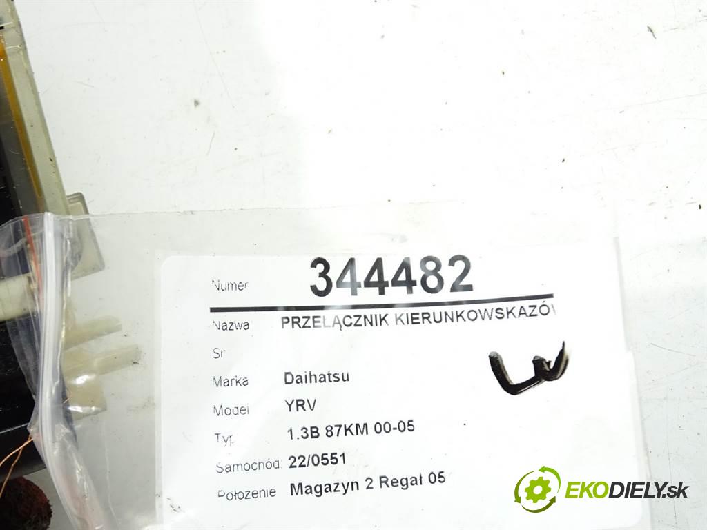 Daihatsu YRV  2001 64 kW 1.3B 87KM 00-05 1300 Prepínač smeroviek 17A926 (Prepínače, spínače, tlačidlá a ovládače kúrenia)