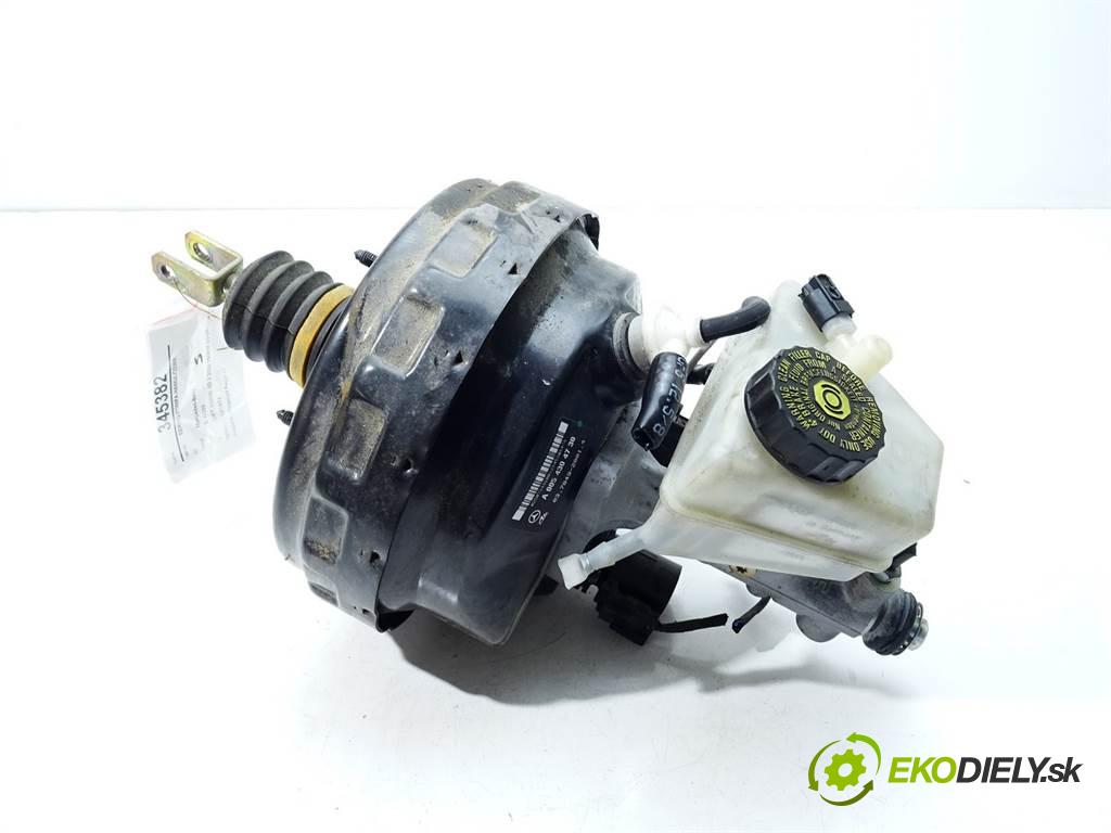 Mercedes-Benz C W203  2005 110 kW LIFT KOMBI 5D 2.2CDI 150KM 00-06 2200 Posilovač Pumpa brzdová A0054304730 (Posilňovače bŕzd)