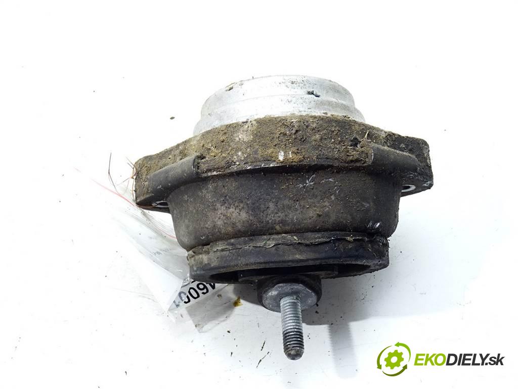 BMW X5  2001 170 kW E53 3.0B 231KM 99-06 3000 AirBag Motor 6758430 (Držiaky motora)