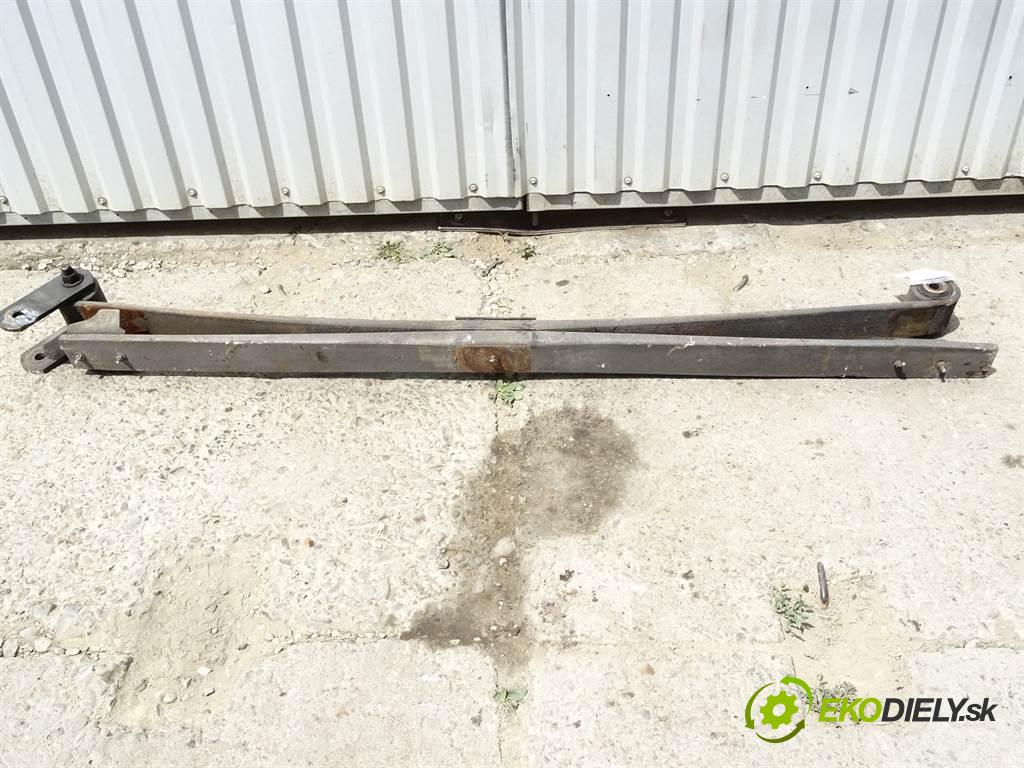 Mercedes-Benz ATEGO    815 136KM 100kW 98-04  Listové pero zad pravy