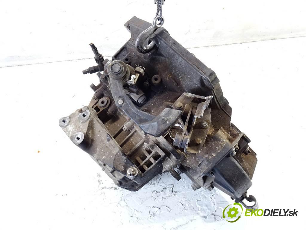 Opel Vectra C LIFT  2007 88 kW KOMBI 5D 1.9CDTI 120KM 02-08 1900 Prevodovka 55186623 (Prevodovky)