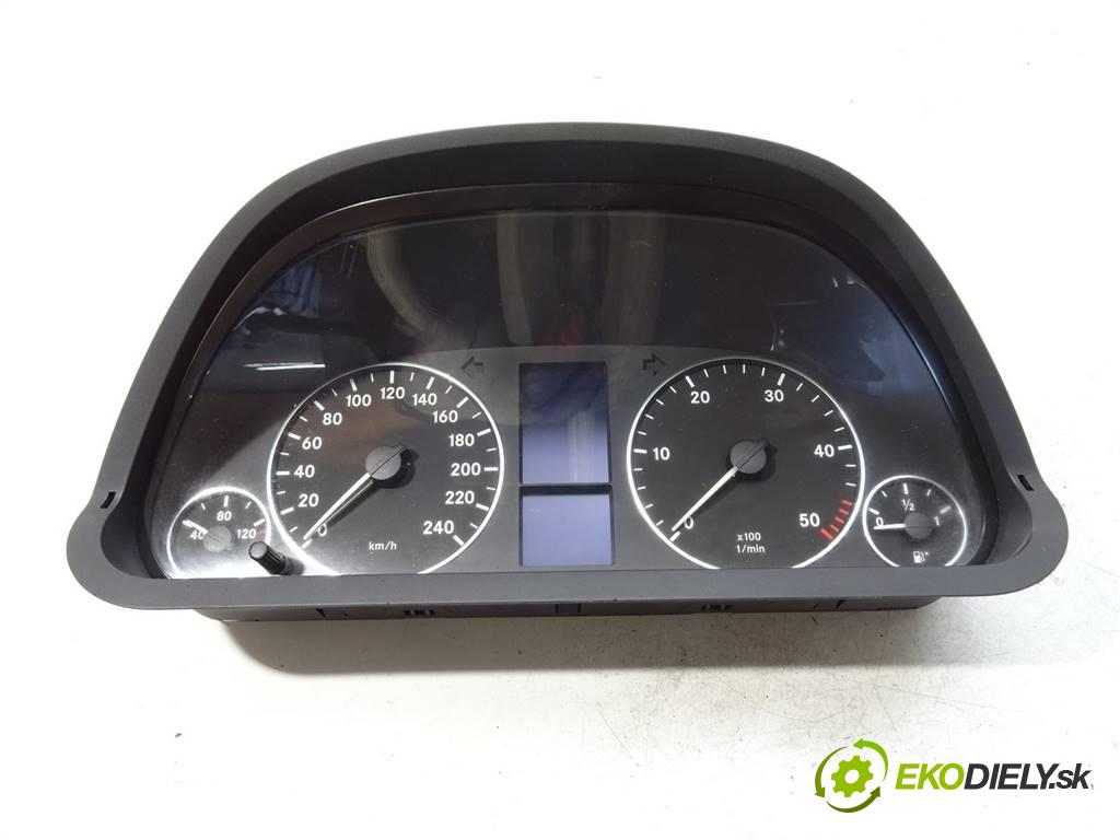 Mercedes-Benz W169  2004 80KW 2.0CDI 109KM 04-08 2000 Prístrojovka A1695405347 (Prístrojové dosky, displeje)