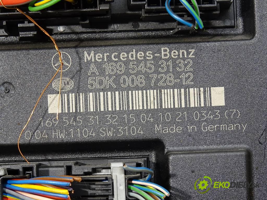 Mercedes-Benz W169  2004 80KW 2.0CDI 109KM 04-08 2000 modul BSI A1695453132 (Pojistkové skříňky)