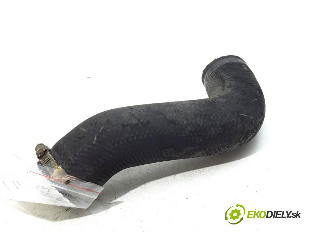 Mitsubishi Grandis    2.0TDI DID 136KM 03-11  Rúra hadice turba  (Hadice intercoolera)