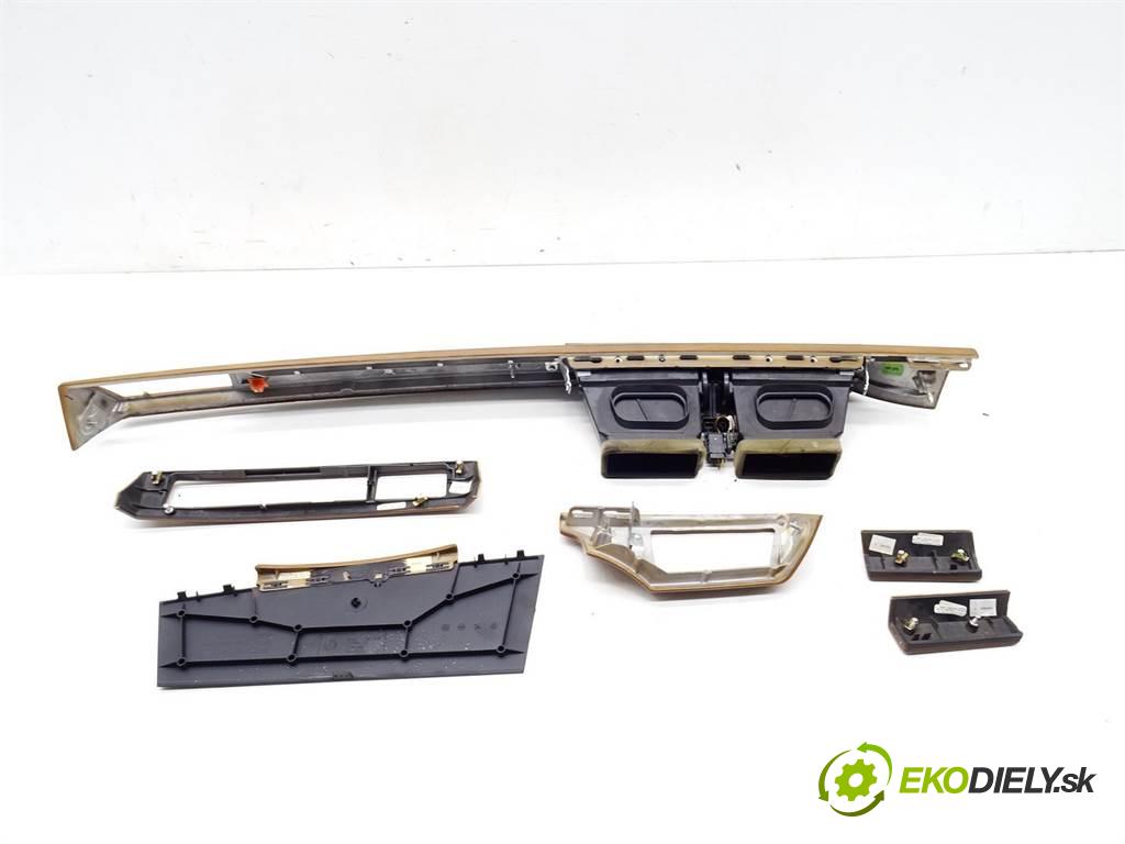 BMW 7 E65    SEDAN 4D 3.0D 218KM 01-08  lišty kryt 7025211 7025213 (Lišty)