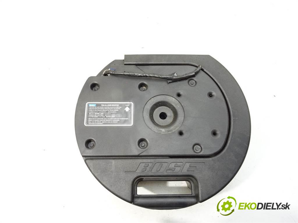 Mazda 6    KOMBI 5D 2.0D 136KM 02-07  subwoofer BOSE GJ5A66960