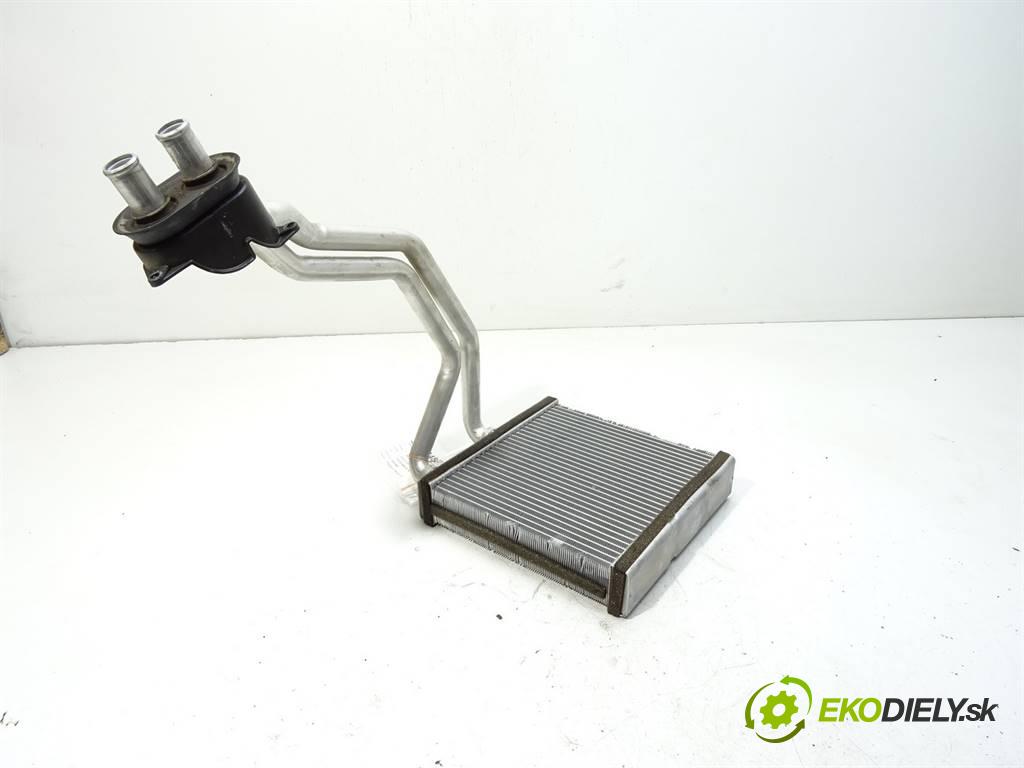 Honda Civic VIII  2010 73 kW HATCHBACK 5D 1.4B 100KM 06-11 1300 Výhrevné teleso, radiátor kúrenia  (Radiátory kúrenia)