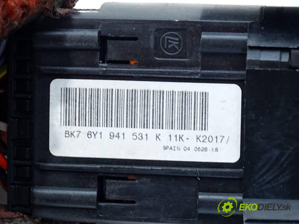 Skoda Fabia  2007 59 kW LIFT KOMBI 1.4TDI 80KM 99-07 1400 Spínač svetiel na prístrojovej doske 6Y1941531K (Prepínače, spínače, tlačidlá a ovládače kúrenia)