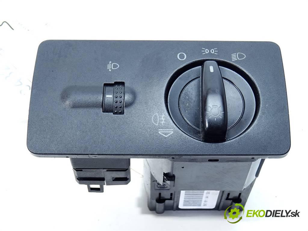Skoda Fabia  2007 59 kW LIFT KOMBI 1.4TDI 80KM 99-07 1400 Spínač svetiel na prístrojovej doske 6Y1941531K (Prepínače, spínače, tlačidlá a ovládače kúrenia)