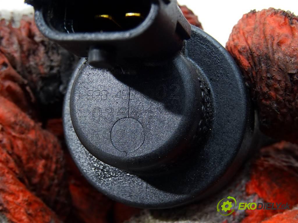 Renault Espace IV  2005  2.2DCI 150KM 02-06 2200 Regulátor tlaku paliva 0928400502 (Ostatné)