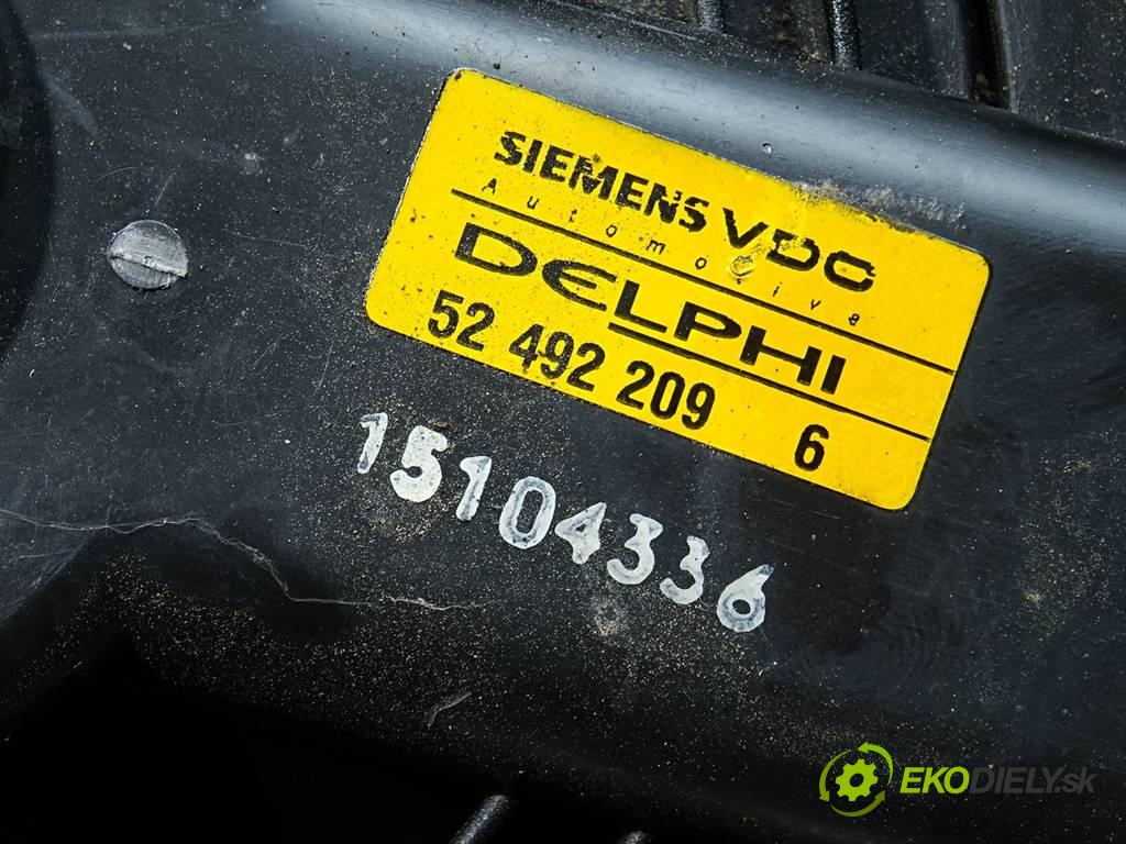 Renault Espace IV  2005  2.2DCI 150KM 02-06 2200 ventilátor topení 52492209 (Ventilátory topení)