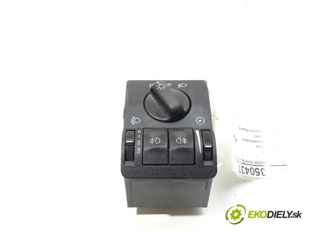 Opel Zafira A  2000 60 kW 2.0DI 82KM 99-05 2000 Spínač svetiel na prístrojovej doske 09133249 (Prepínače, spínače, tlačidlá a ovládače kúrenia)