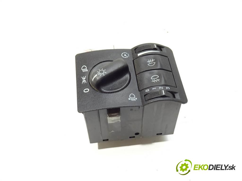 Opel Zafira A  2000 60 kW 2.0DI 82KM 99-05 2000 Spínač svetiel na prístrojovej doske 09133249 (Prepínače, spínače, tlačidlá a ovládače kúrenia)