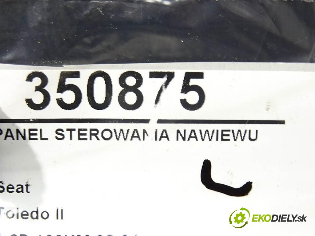 Seat Toledo II  1999 74 kW 1.6B 100KM 98-04 1600 Panel ovládania kúrenia 1M0820043C (Prepínače, spínače, tlačidlá a ovládače kúrenia)