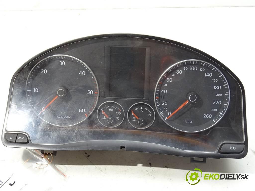 Volkswagen Golf V  2007 77 kW HATCHBACK 5D 1.9TDI 105KM 03-09 1900 Prístrojovka 1K0920873B (Prístrojové dosky, displeje)