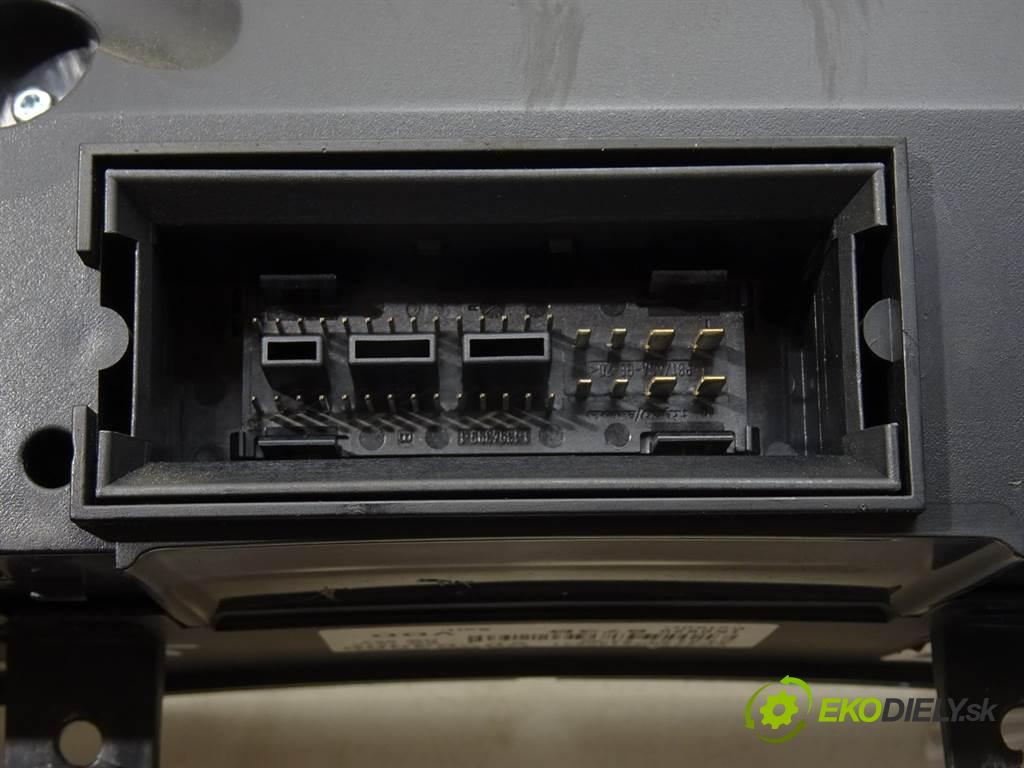 Volkswagen Golf V  2007 77 kW HATCHBACK 5D 1.9TDI 105KM 03-09 1900 Prístrojovka 1K0920873B (Prístrojové dosky, displeje)