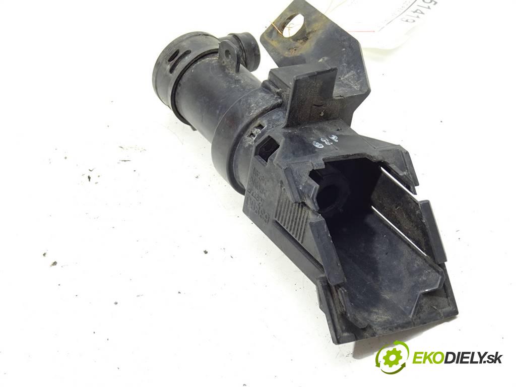 Nissan Murano I    Z50 4X4 3.5B 234KM 03-08  ostrekovača svetla ľavy  (Motorčeky, čerpadlá ostrekovačov)