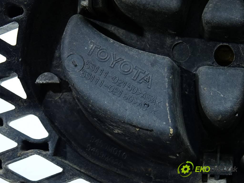 Toyota Corolla E12  2002 65 kW HATCHBACK 3D 2.0D-4D 90KM 02-07 2000 mřížka maska  (Mřížky (masky) chladičů)