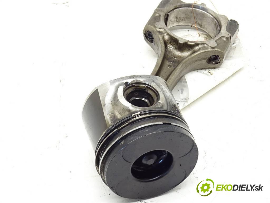 Toyota Corolla E12    HATCHBACK 3D 2.0D-4D 90KM 02-07  PIEST: ojnica 1CD-FTV (Piesty)