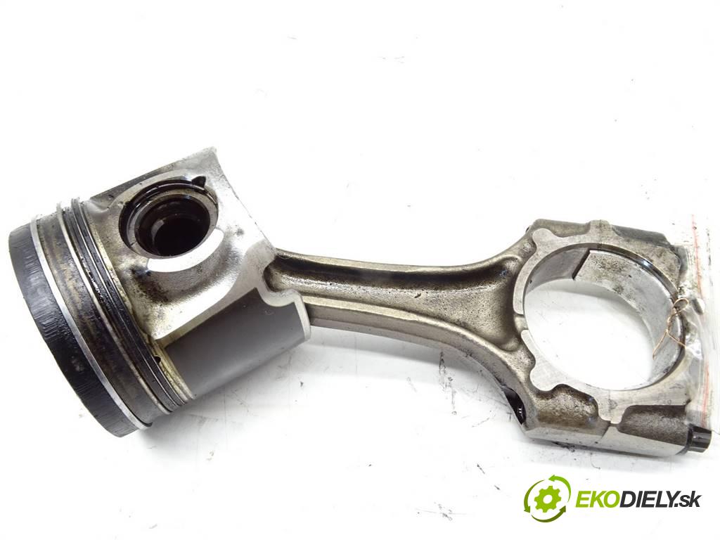 Toyota Corolla E12    HATCHBACK 3D 2.0D-4D 90KM 02-07  PIEST: ojnica 1CD-FTV (Piesty)