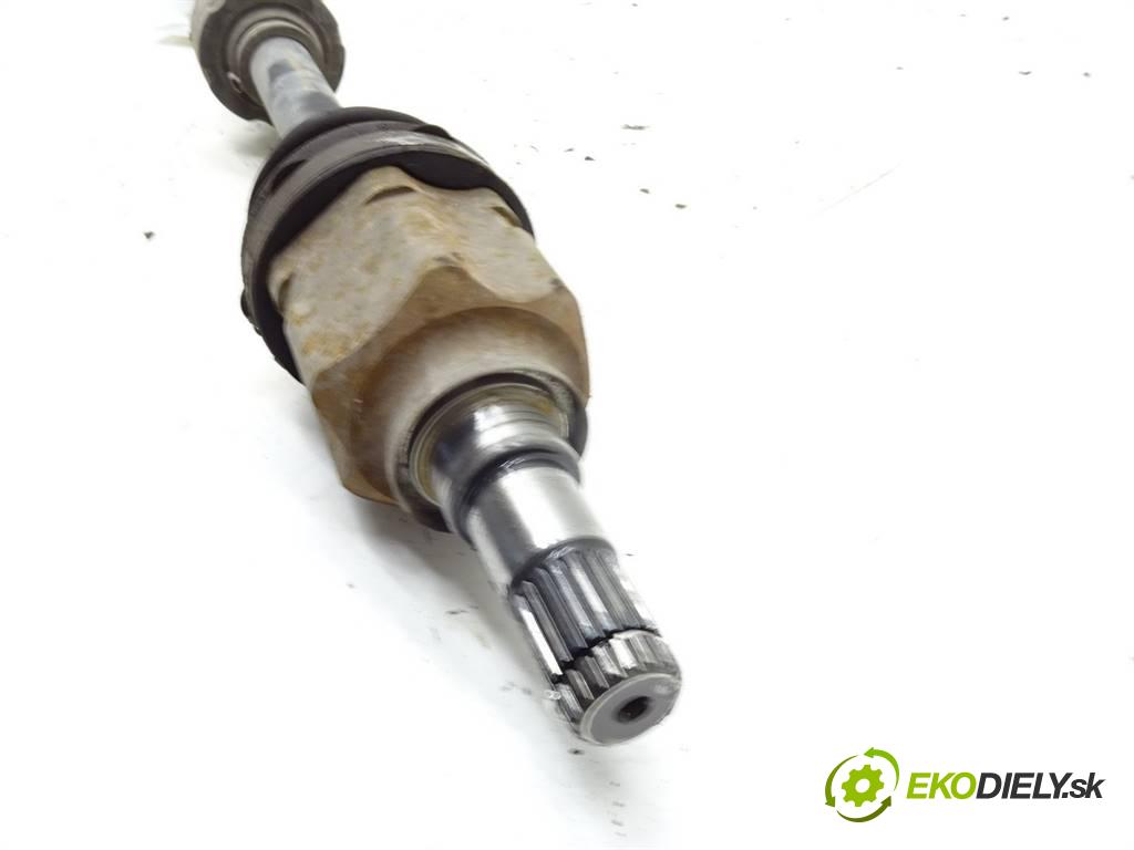 Toyota Yaris II  2008 66 kW HATCHBACK 5D 1.4D-4D 90KM 05-09 1400 Poloos pravá  (Poloosy)