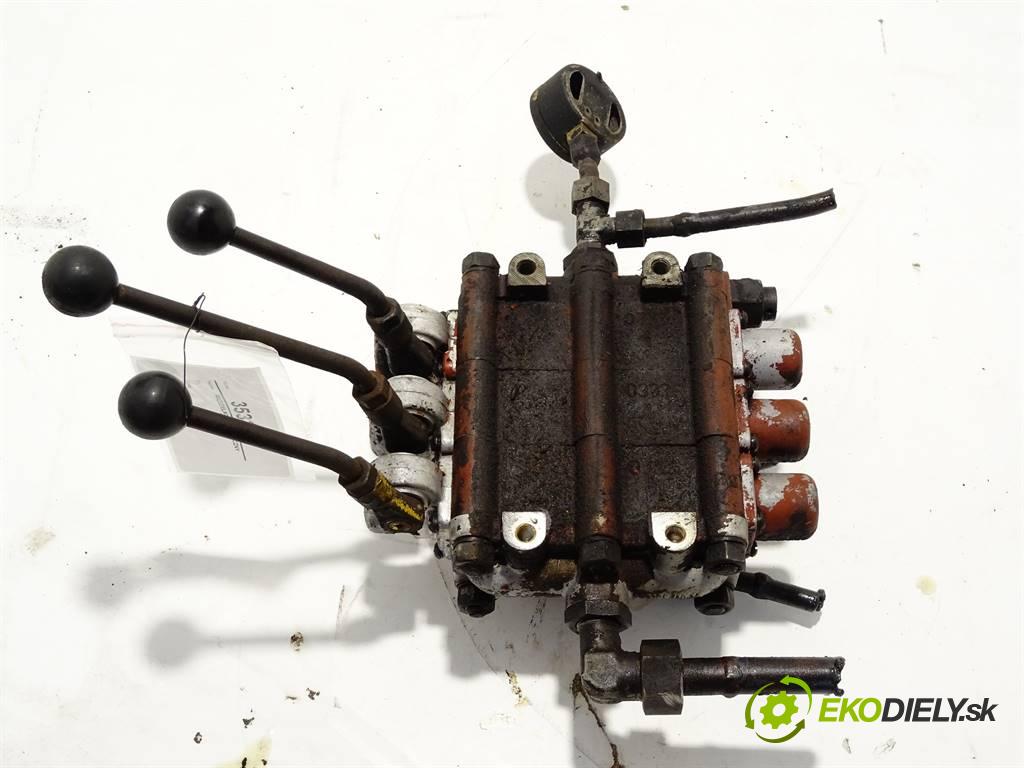 . .    .  Rozdeľovač hydraulický