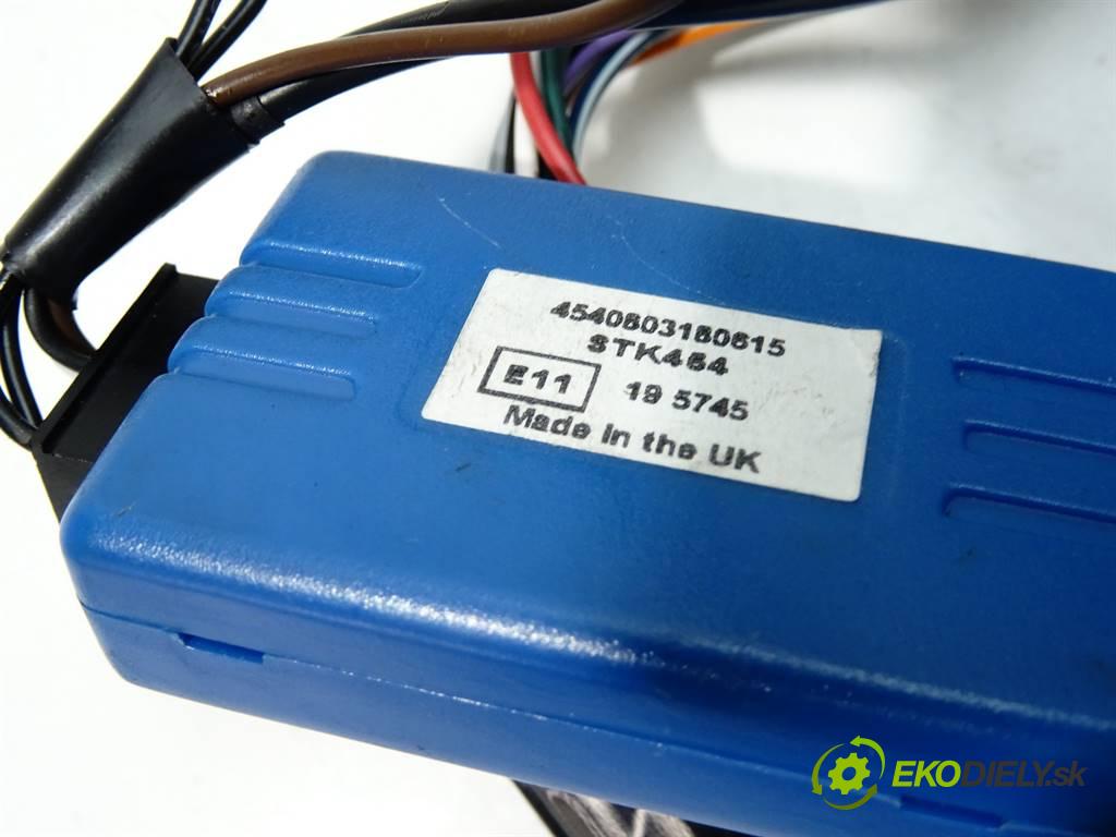 . .    A  RADIO JVC CD BLUETOOTH USB MP3 KW-R910BT