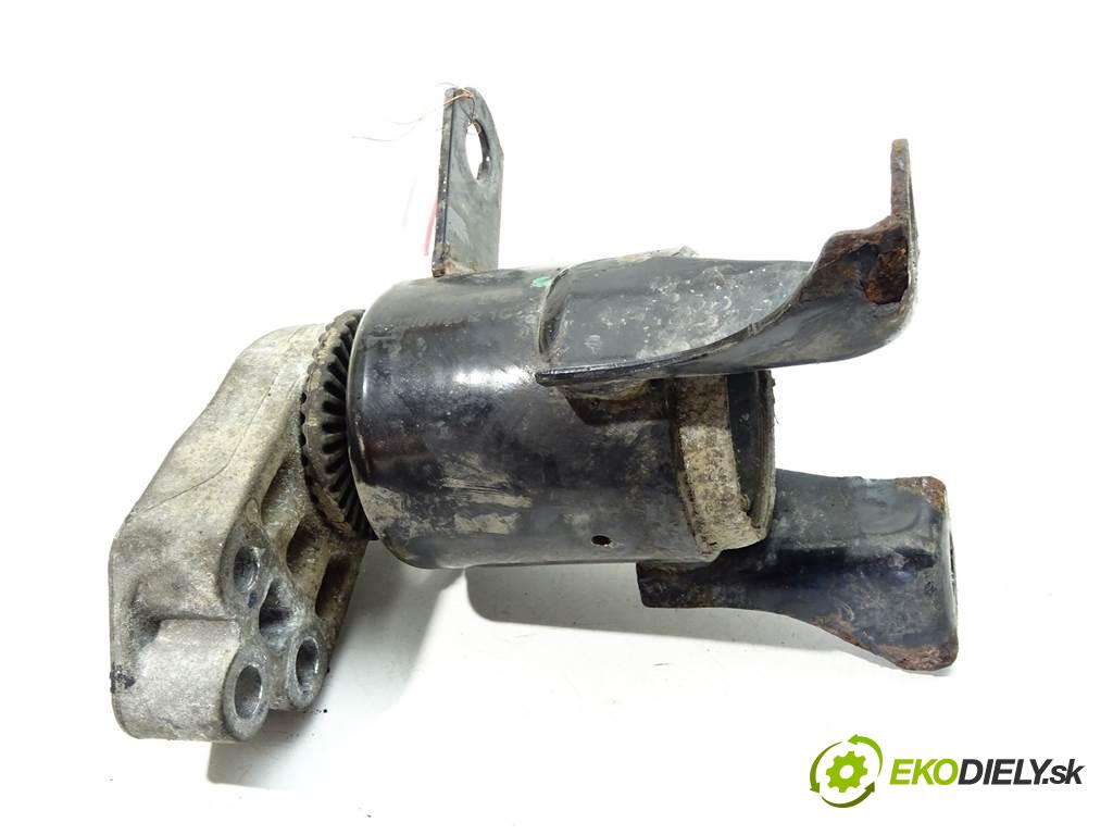 Ford Fiesta VI MK7  2012 52 kW HATCHBACK 3D 1.4TDCI 70KM 08-12 1400 AirBag Motor  (Držiaky motora)