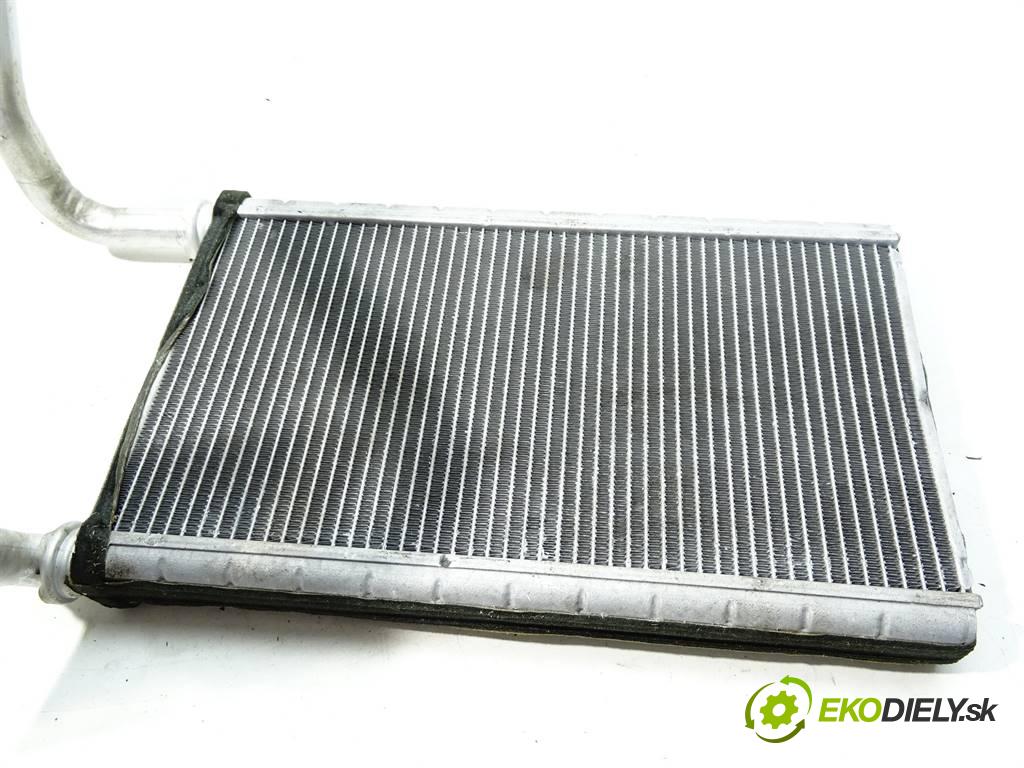 Honda Civic IX  2016 104KW KOMBI 1.8 I-VTEC 141KM 14-16 1798 Výhrevné teleso, radiátor kúrenia  (Radiátory kúrenia)