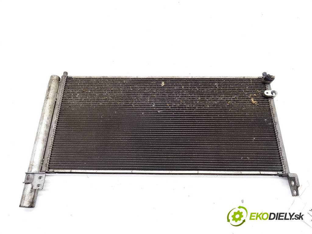 Toyota Prius III  2009 73 kW XW30 1.8 HYBRID 99KM 09-15 1800 Chladič klimatizácie  (Chladiče klimatizácie)