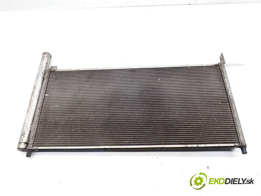 Toyota Prius III  2009 73 kW XW30 1.8 HYBRID 99KM 09-15 1800 Chladič klimatizácie  (Chladiče klimatizácie)