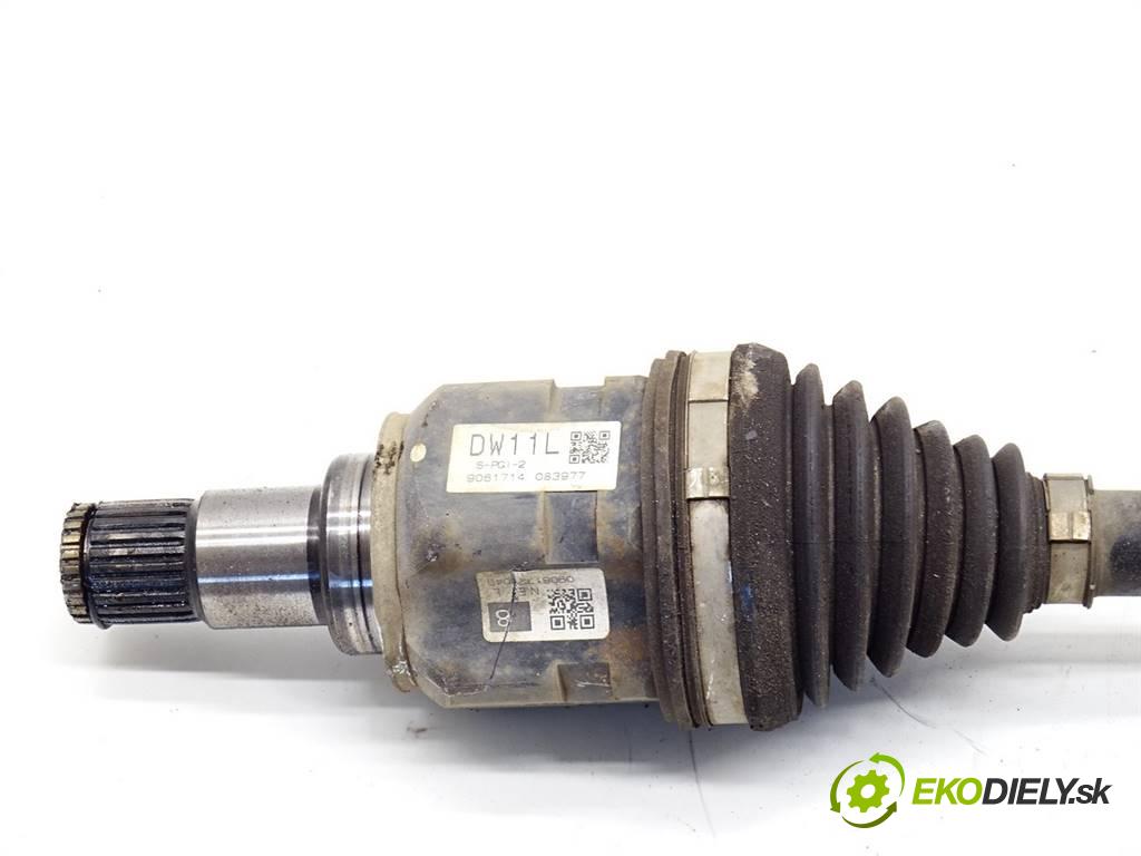 Toyota Prius III  2009 73 kW XW30 1.8 HYBRID 99KM 09-15 1800 Poloos ľavá strana DW11L (Poloosy)