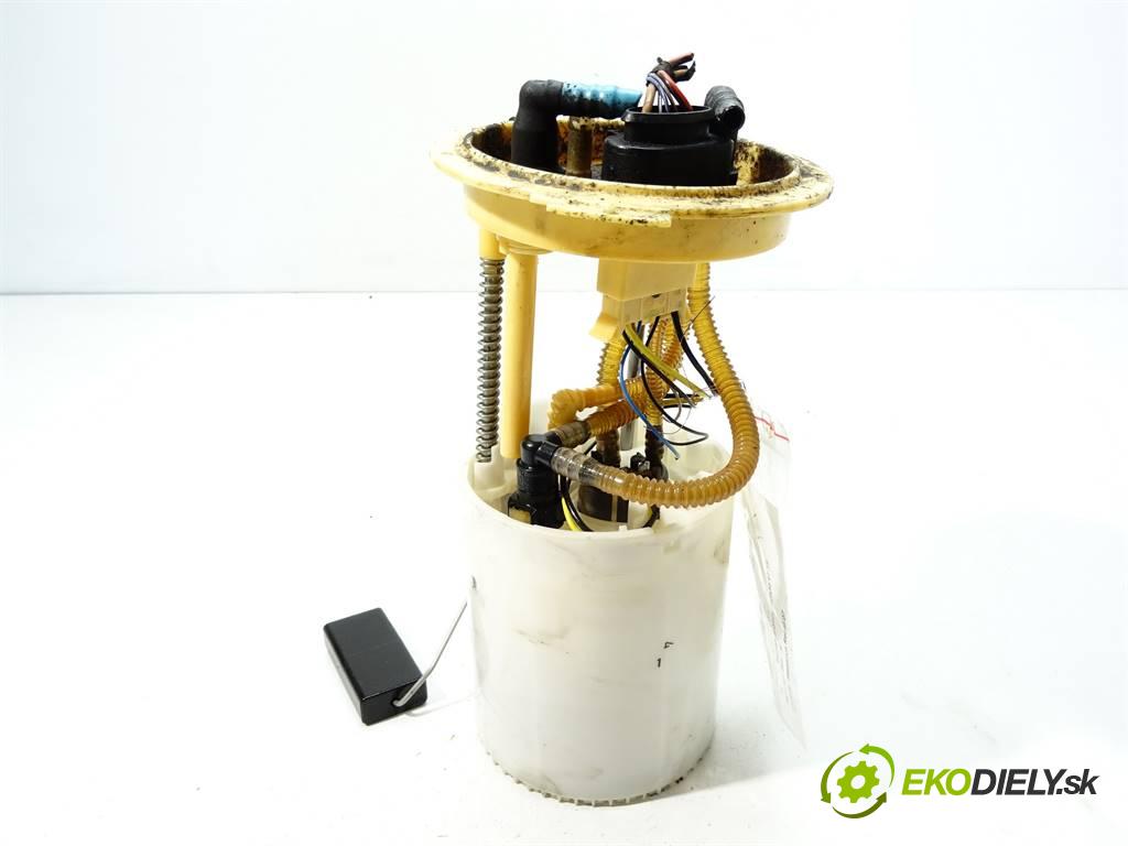 Volkswagen Jetta VI LIFT  2015 110 kW SEDAN 2.0TDI 150KM 14-18 2000 Pumpa paliva vnútorná  (Palivové pumpy, čerpadlá, plaváky)