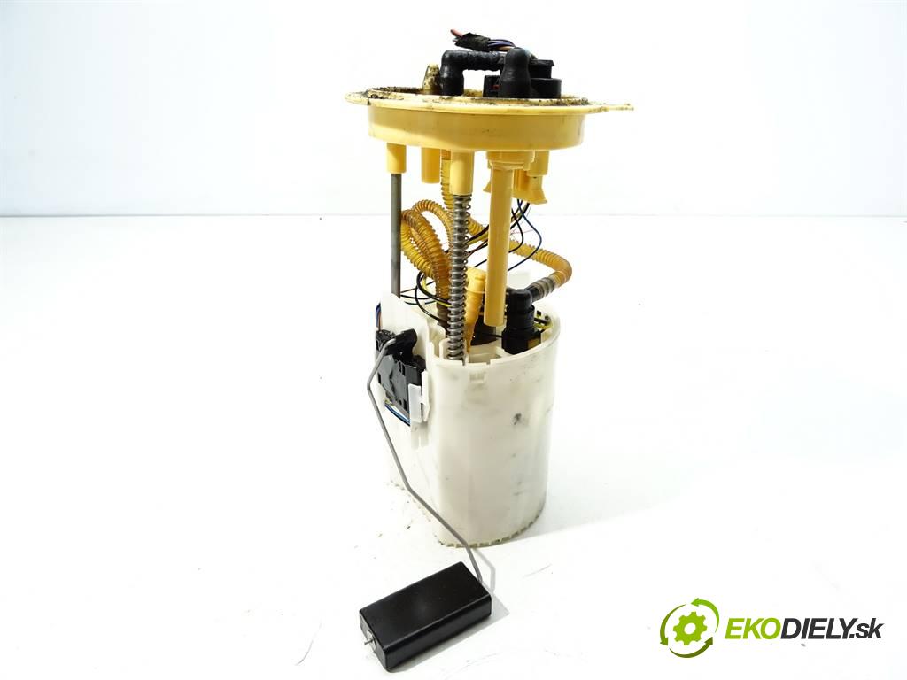 Volkswagen Jetta VI LIFT  2015 110 kW SEDAN 2.0TDI 150KM 14-18 2000 Pumpa paliva vnútorná  (Palivové pumpy, čerpadlá, plaváky)