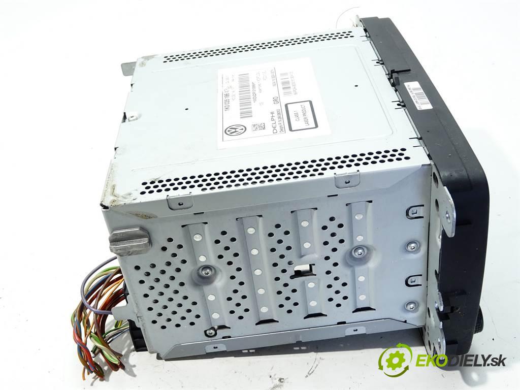 Volkswagen Jetta VI LIFT  2015 110 kW SEDAN 2.0TDI 150KM 14-18 2000 RADIO 1K0035186AR (Audio zariadenia)