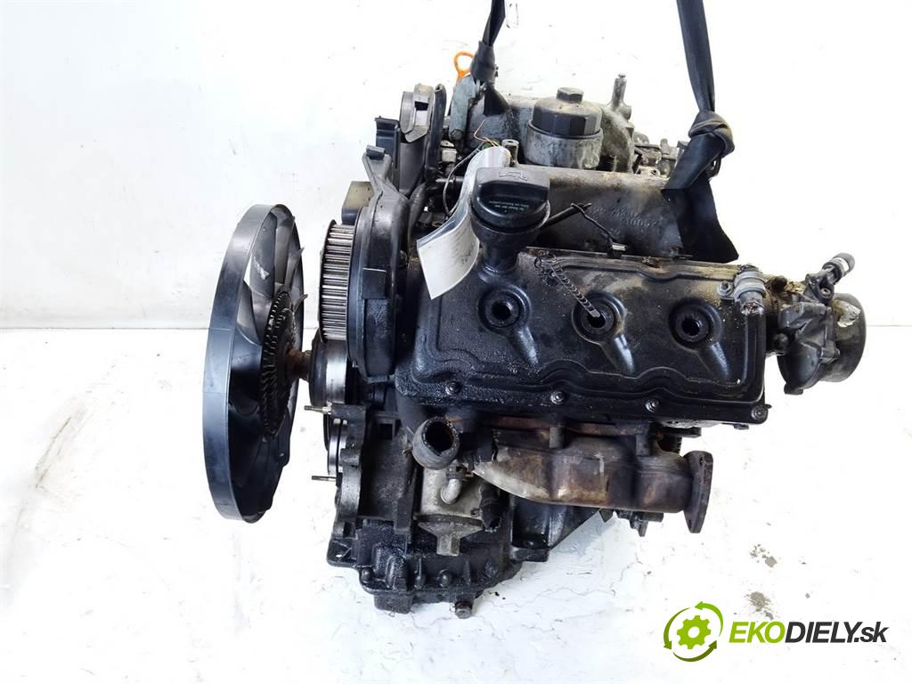 Audi A6 C5  2000 110 kW KOMBI 2.5TDI 180KM 97-04 2500 motor AKE (Motory (kompletní))
