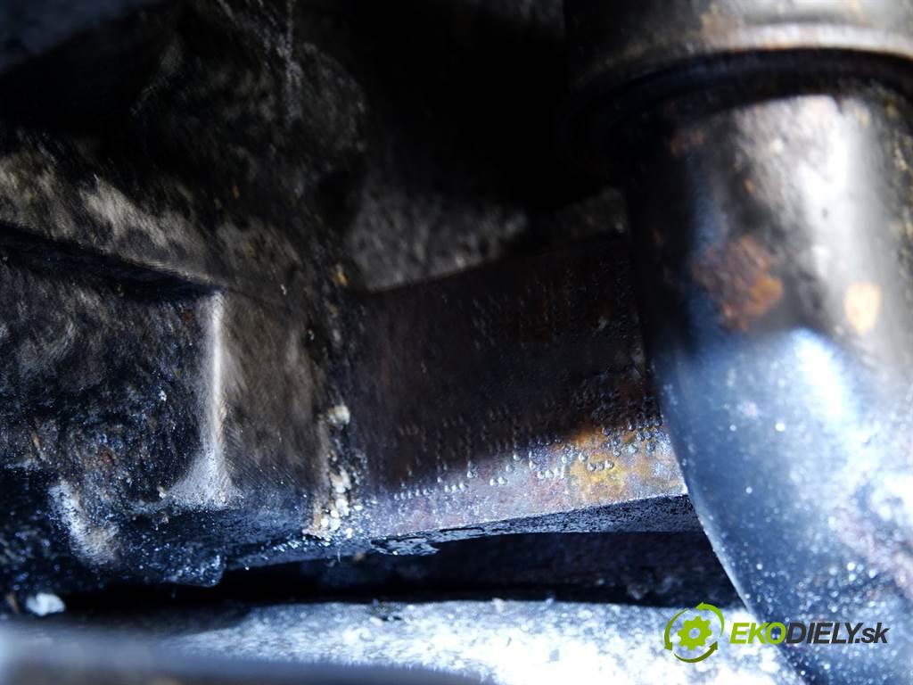 Audi A6 C5  2000 110 kW KOMBI 2.5TDI 180KM 97-04 2500 motor AKE (Motory (kompletní))