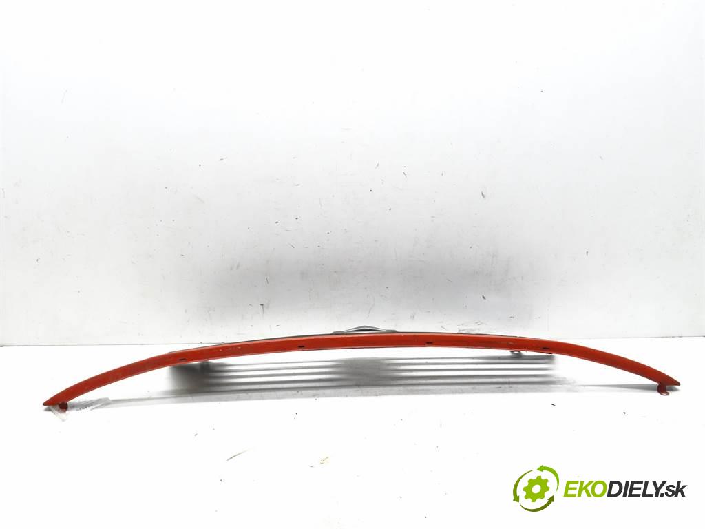 Mercedes-Benz Vito  2000 60KW 2.2CDI 82KM 95-03 2200 mřížka maska  (Mřížky (masky) chladičů)