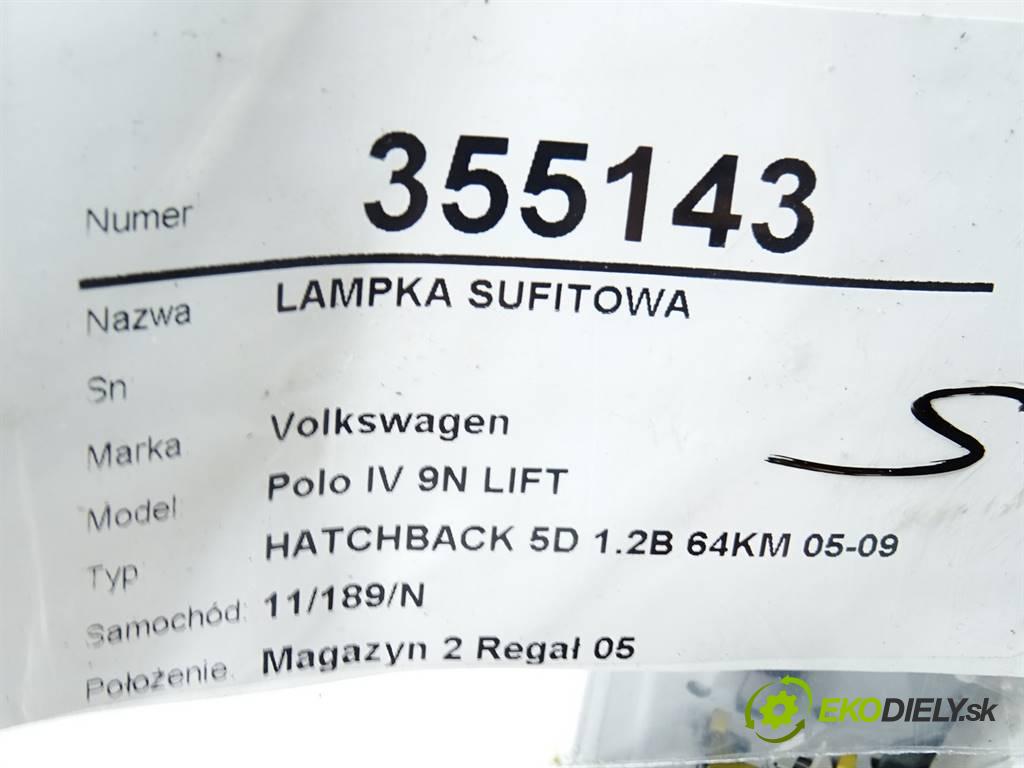 Volkswagen Polo IV 9N LIFT  2007 47 kW HATCHBACK 5D 1.2B 64KM 05-09 1200 svetlo stropné 6Q0947105F (Osvetlenie interiéru)