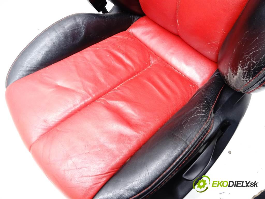 Seat Leon II    HATCHBACK 5D 1.6B 102KM 05-09  sedadla sedačky sedadlo boční